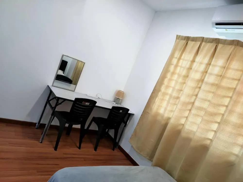 הוילה Tanjung Bungah Double Story House For 18 People מלזיה