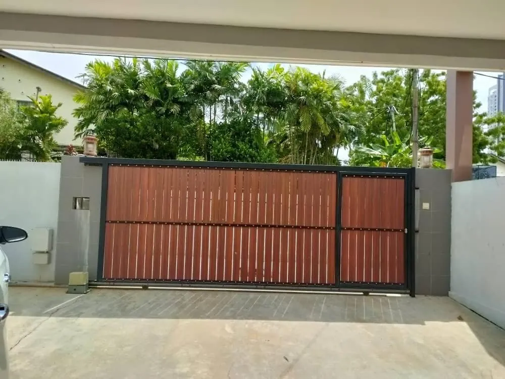 הוילה Tanjung Bungah Double Story House For 18 People בית נופש